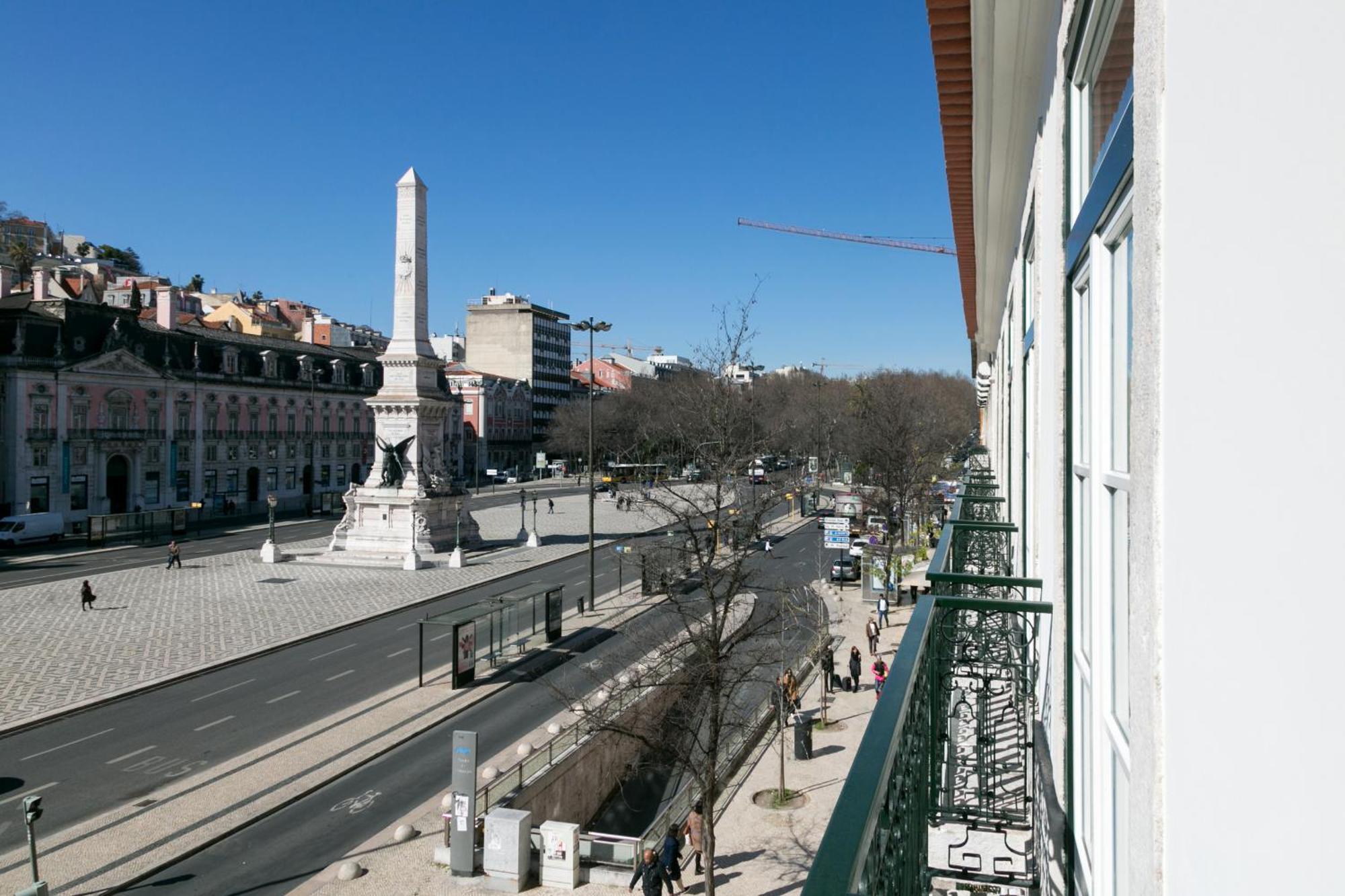 Travelingtolisbon 314 - Restauradores Exterior photo